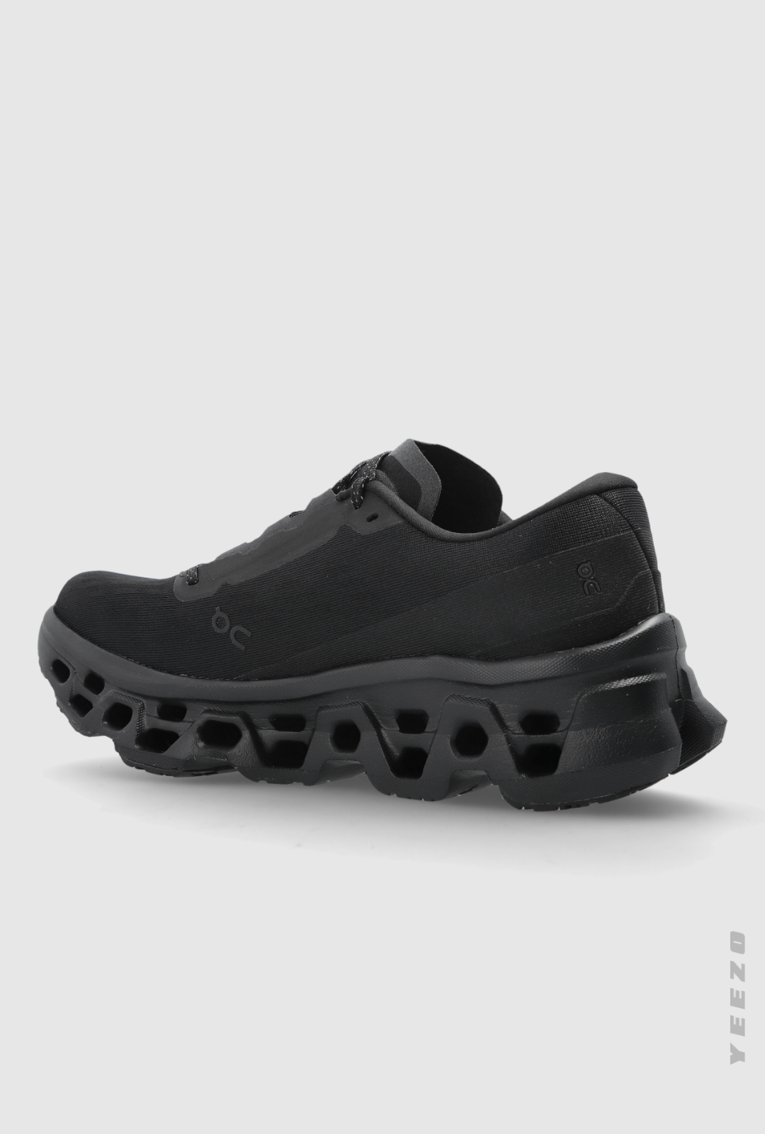 Tênis On Cloudmonster 3 feminino