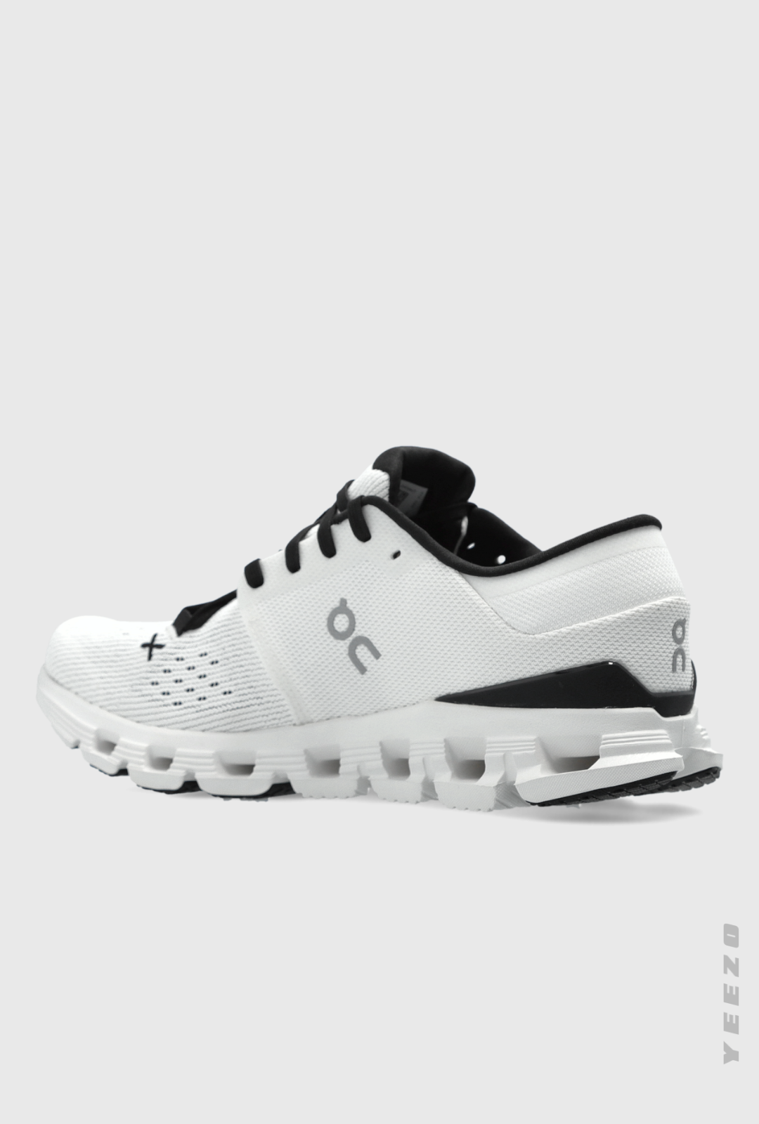 Tênis On Cloud X 4 feminino