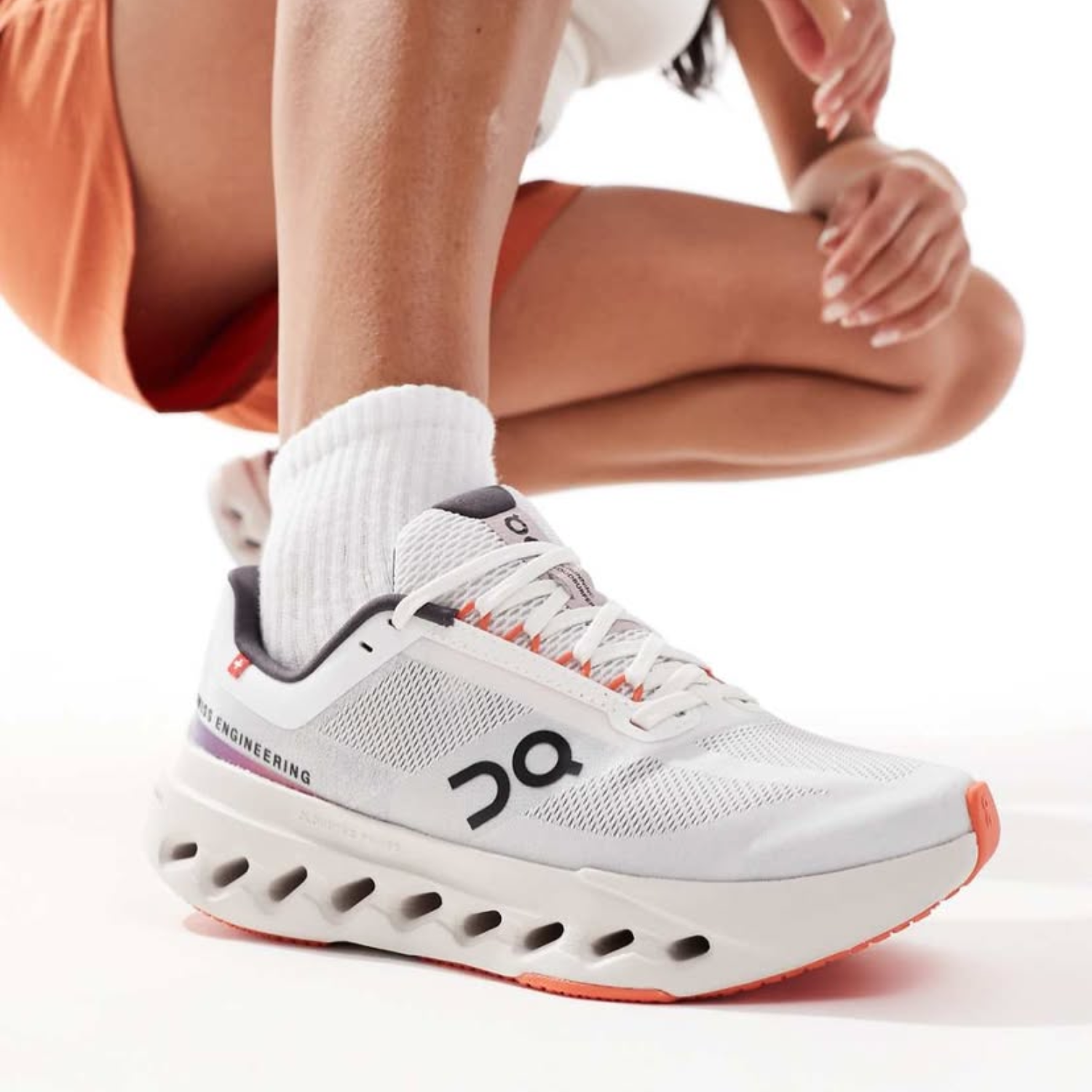 Tênis On Cloudsurfer Next Feminino