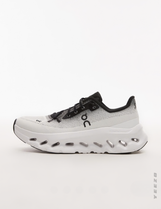 On Cloudtilt Black Ivory masculino para o dia todo