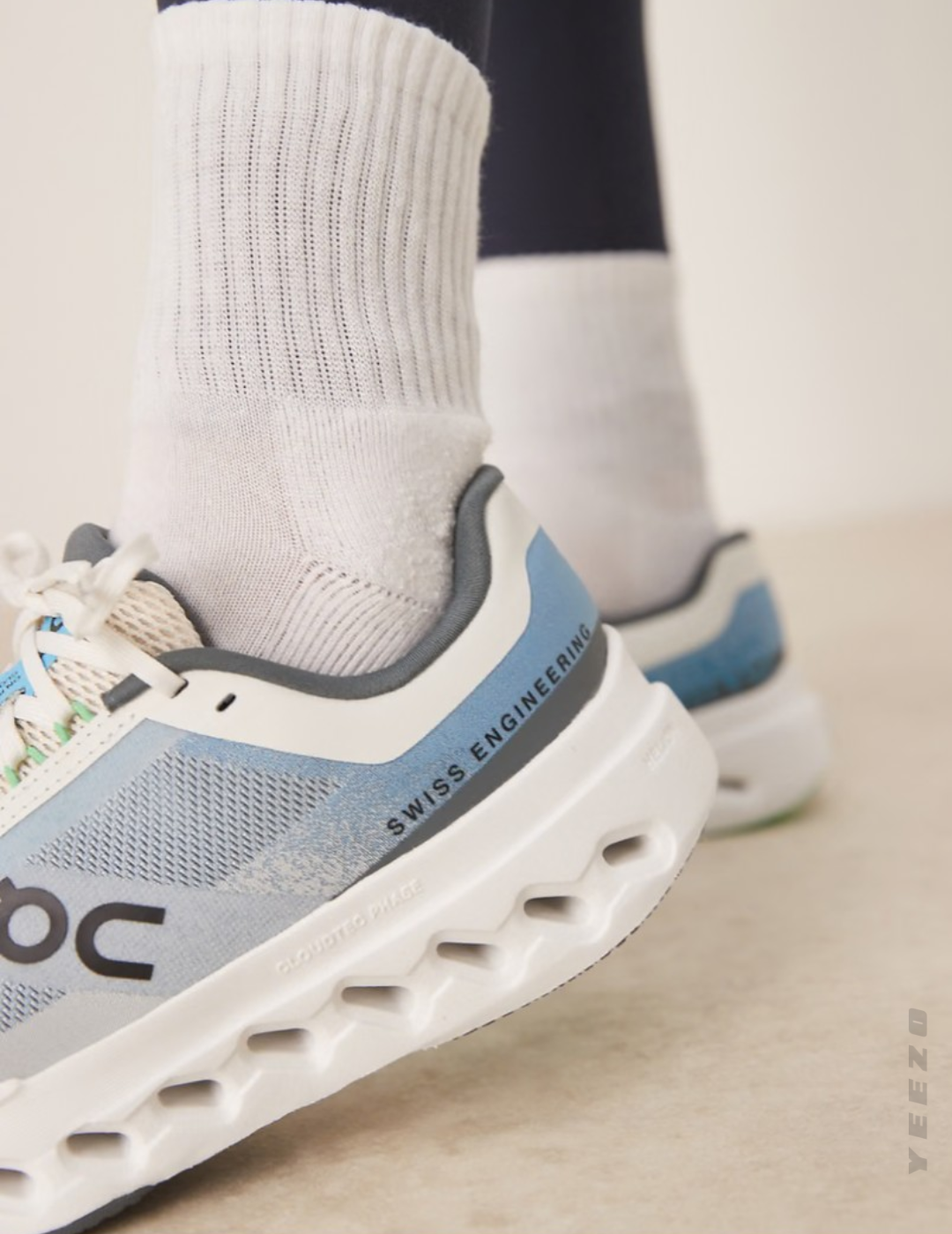 Tênis On Cloudsurfer Next Feminino