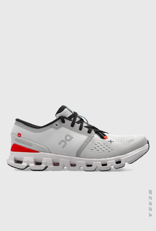Tênis On Cloud X 4 feminino