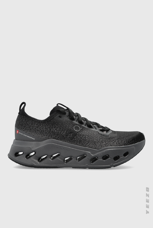 Tênis On Cloudsurfer Max feminino