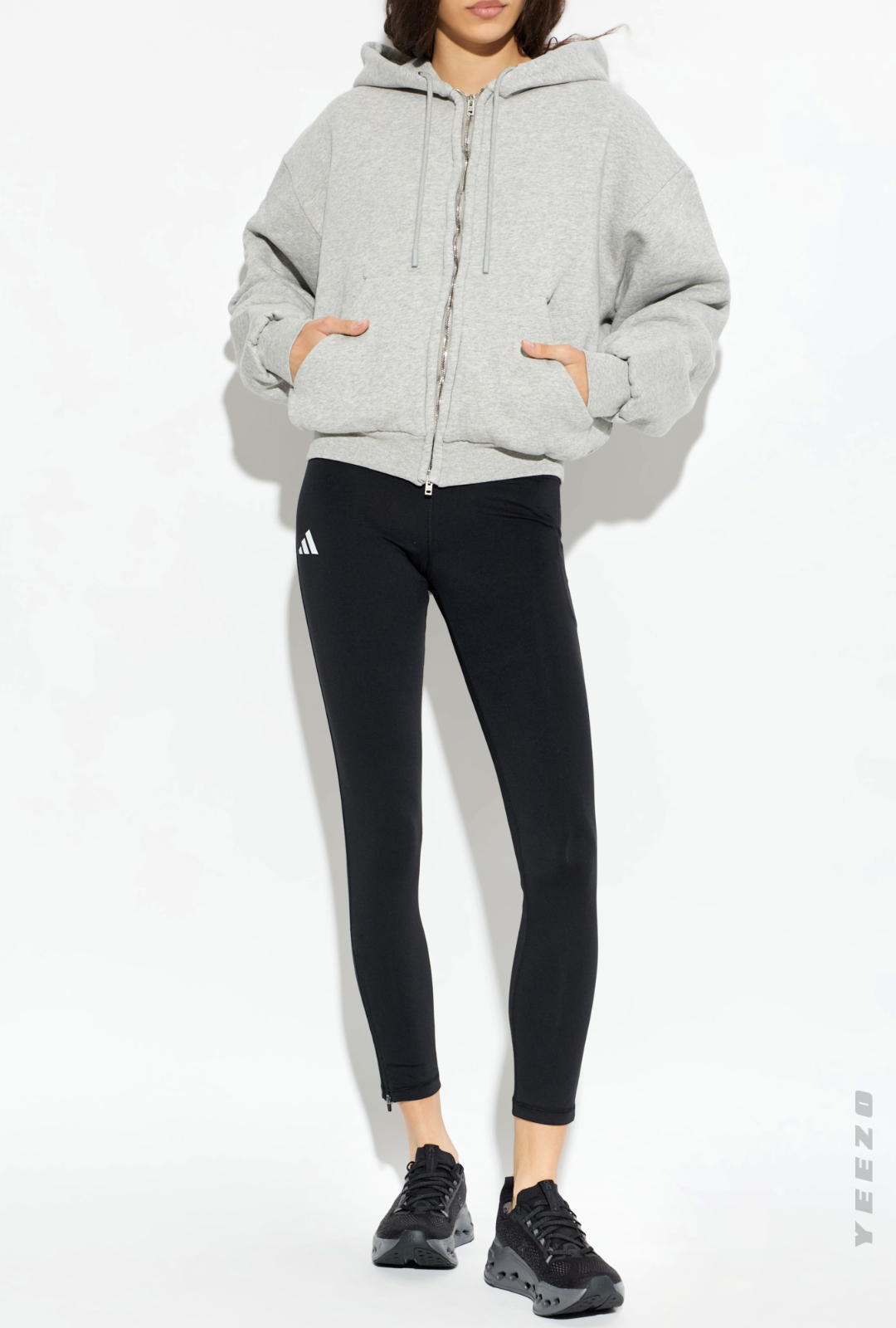 Tênis On Cloudsurfer Max feminino