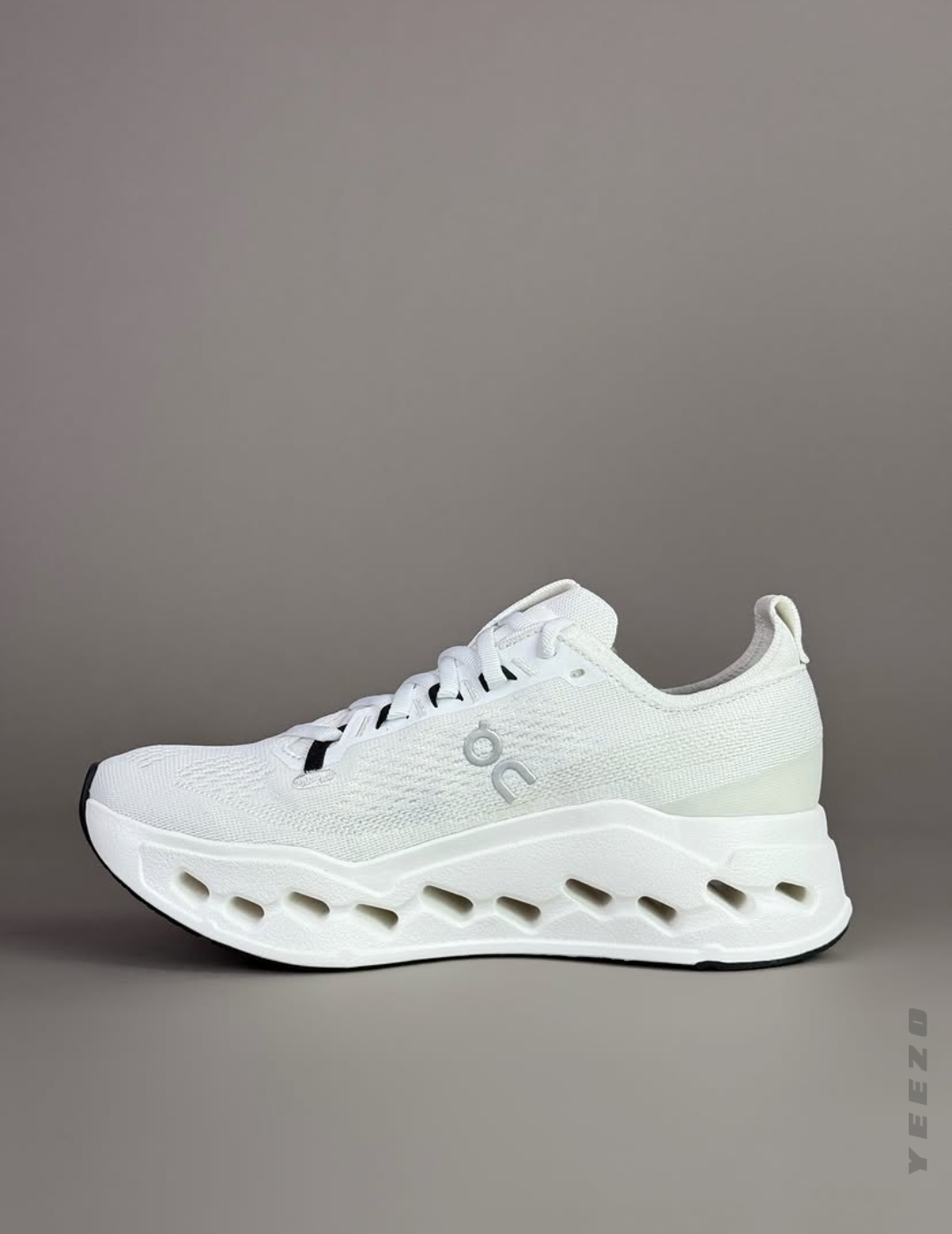 Tênis On Cloudsurfer Max masculino