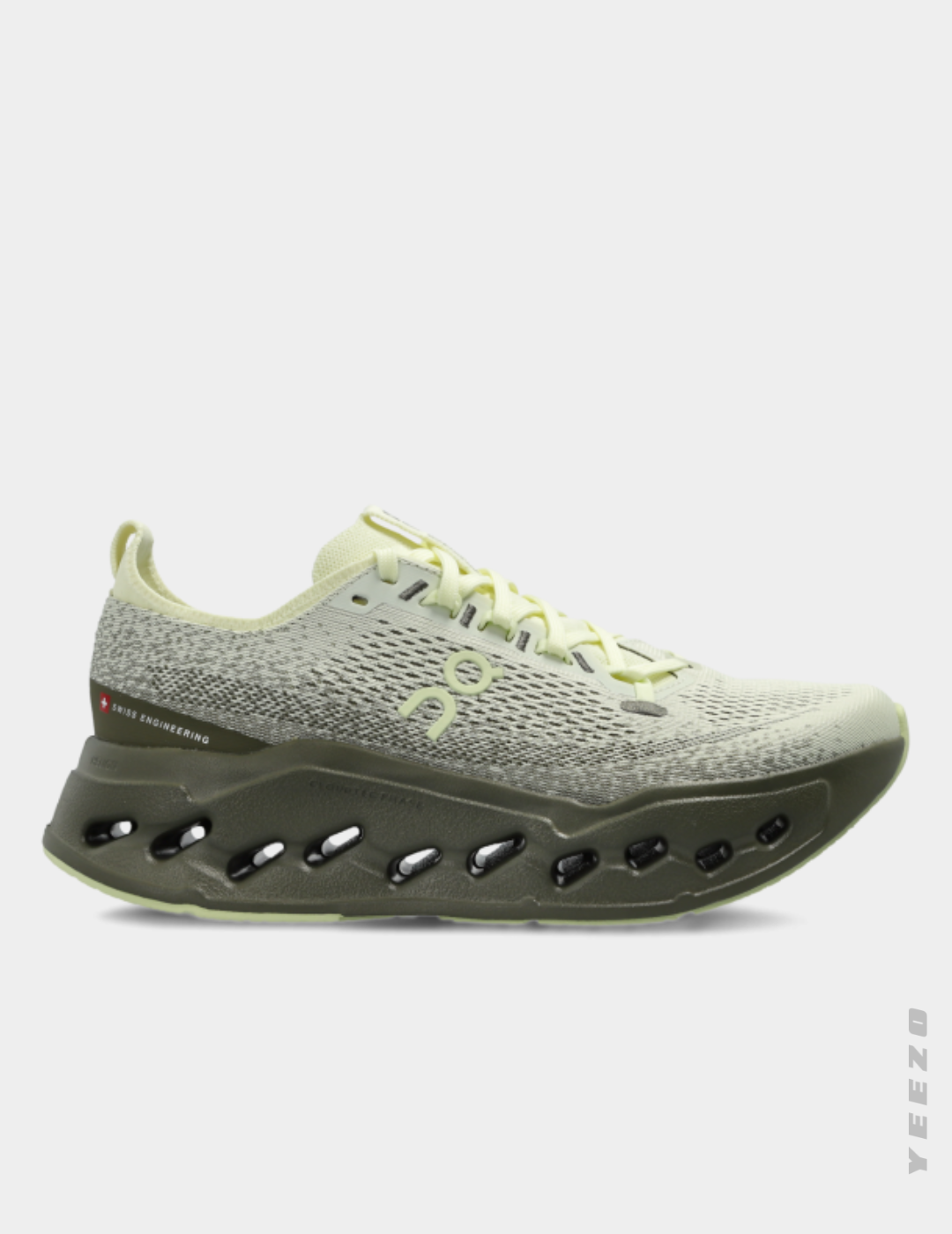 Tênis On Cloudsurfer Max feminino