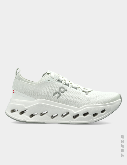 Tênis On Cloudsurfer Max feminino