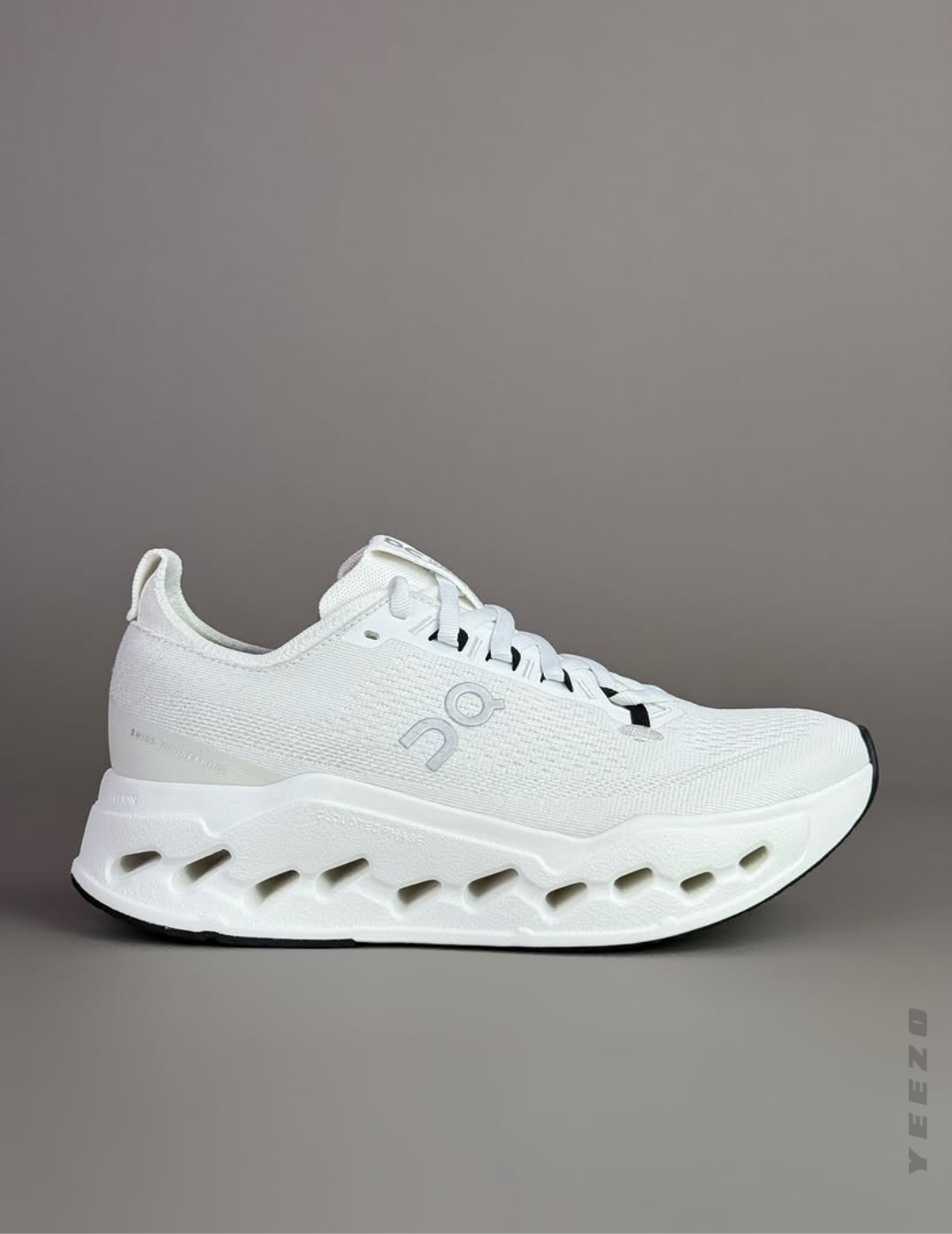 Tênis On Cloudsurfer Max masculino
