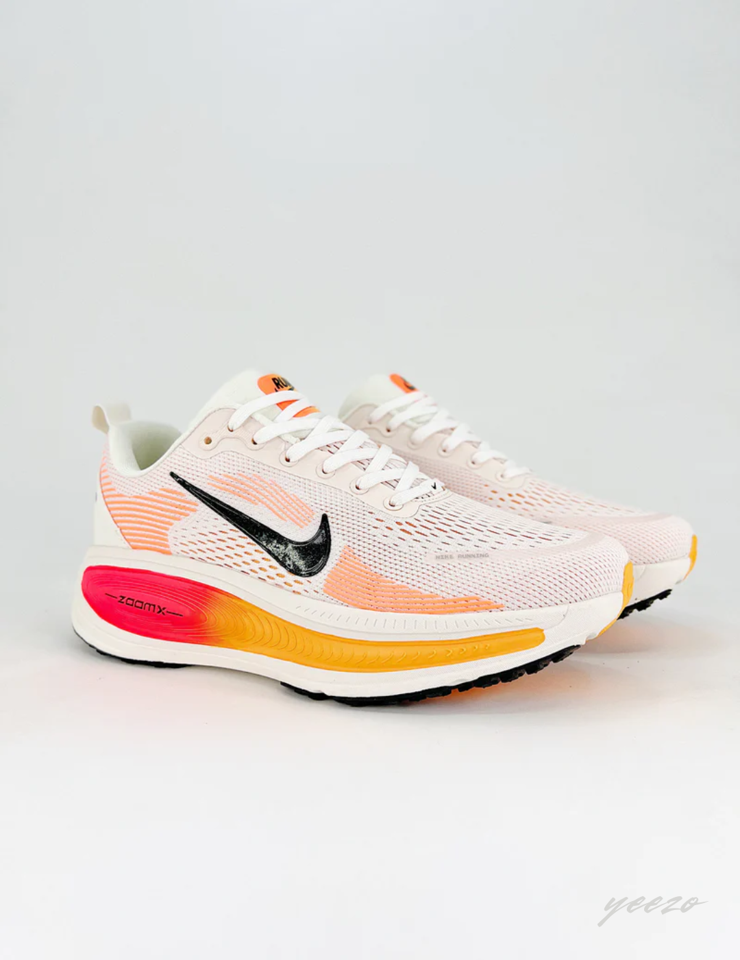 Tênis Nike Vomero 18