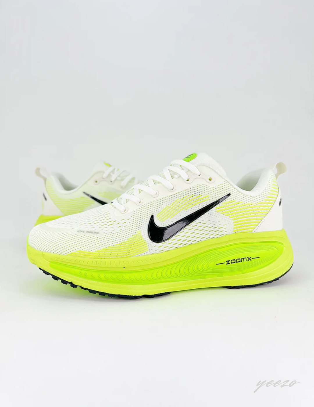 Tênis Nike Vomero 18