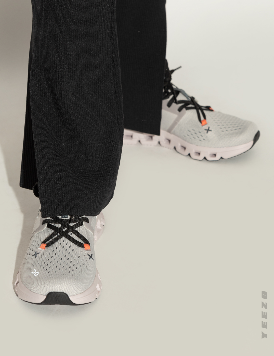 Tênis On Cloud X 4 feminino