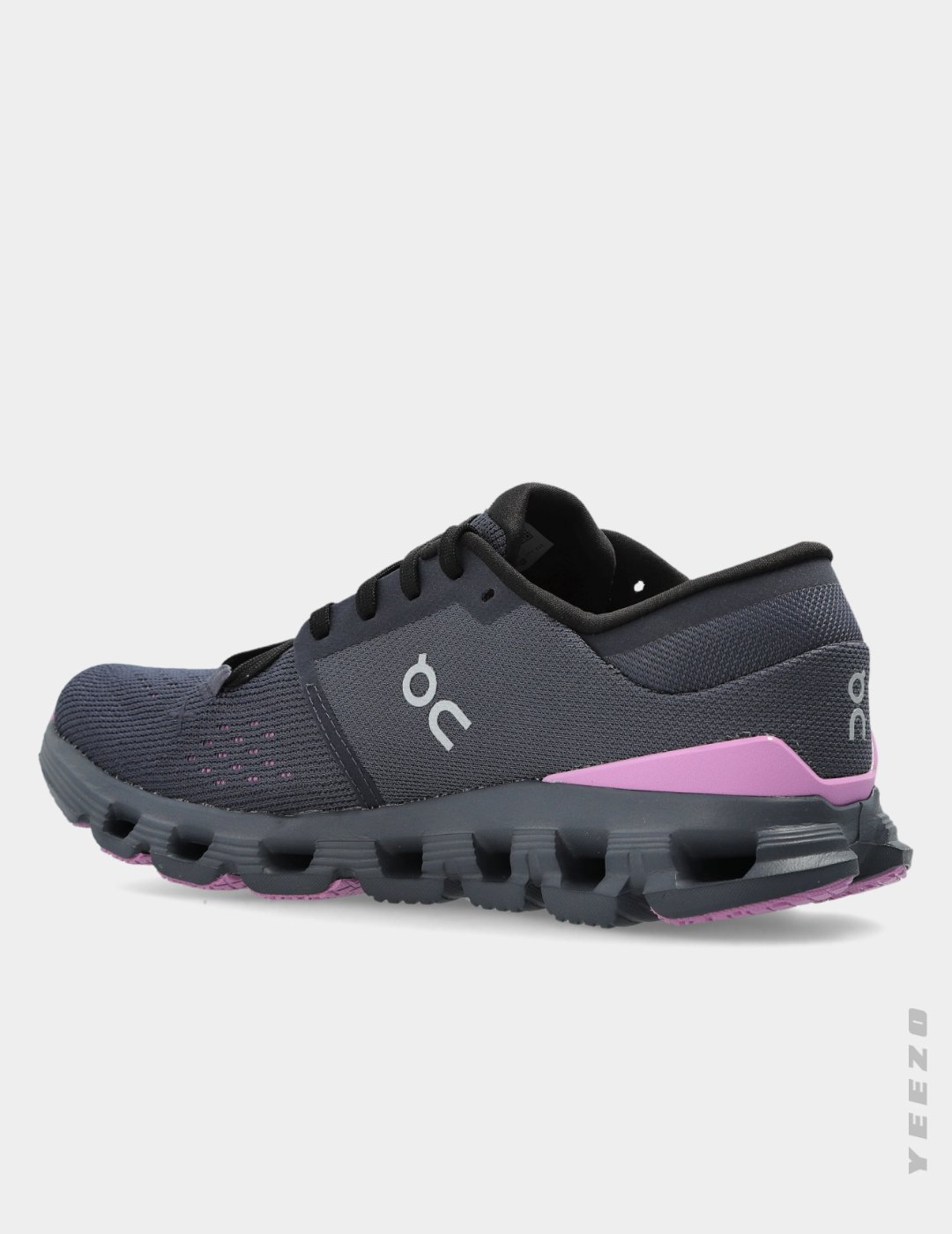 Tênis On Cloud X 4 feminino