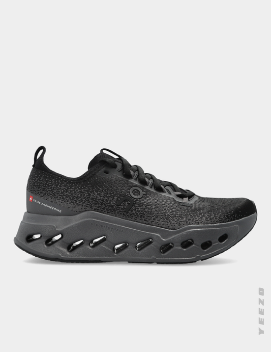 Tênis On Cloudsurfer Max feminino