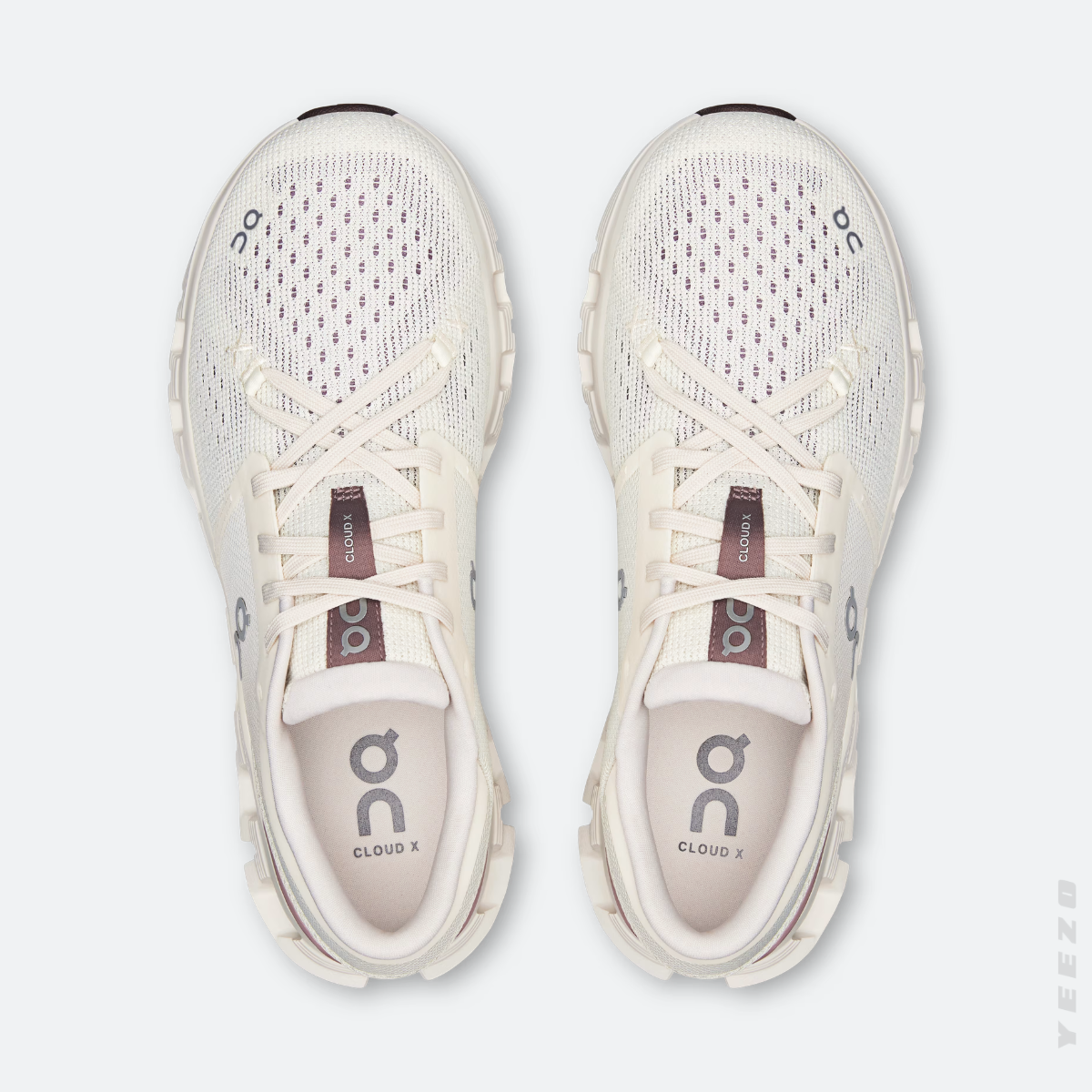 On Cloud X 4 feminino