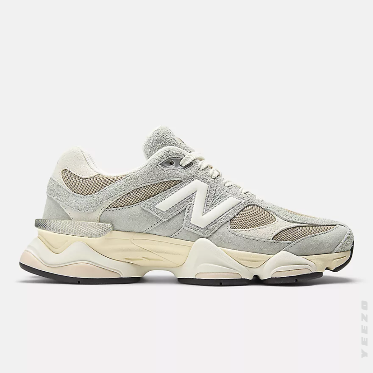 Tênis New Balance 9060