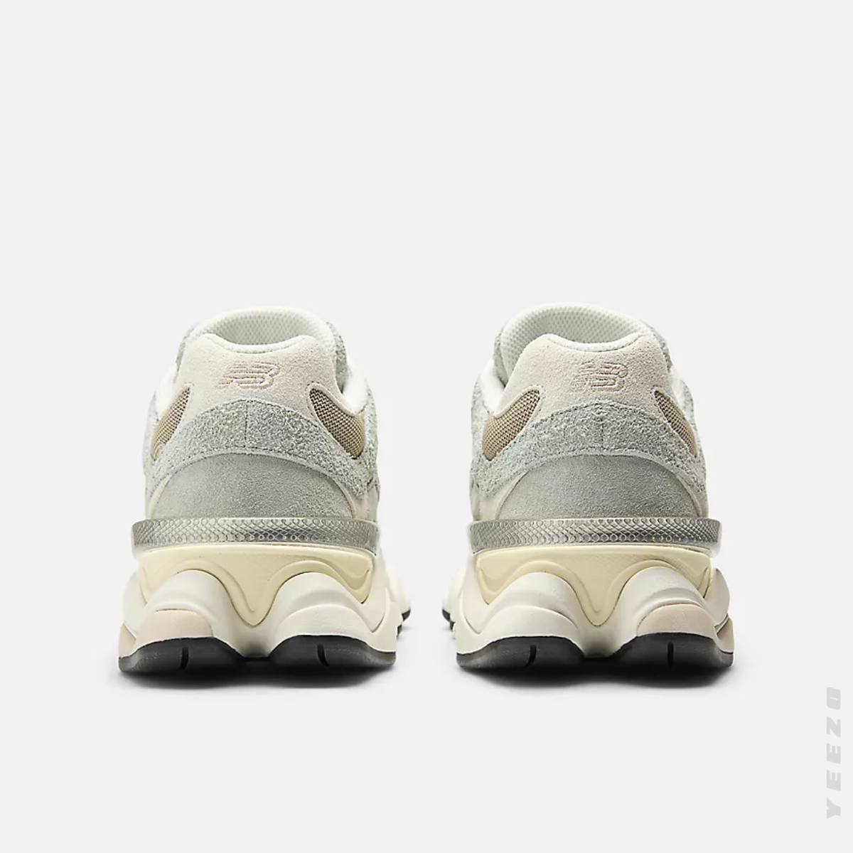 Tênis New Balance 9060