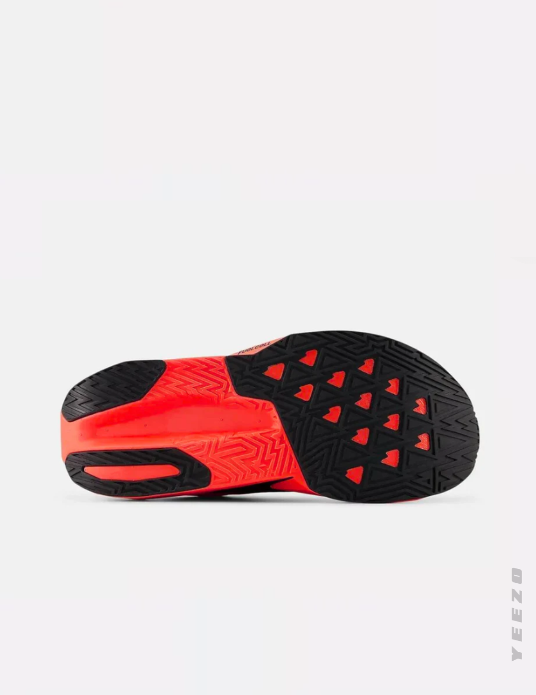 NB Fuelcell Rebel V5 masculino treino e corrida