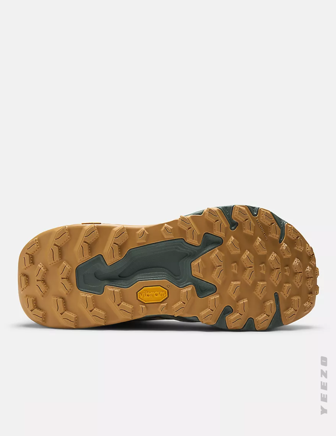 NB Fresh Foam x Hierro® V9 feminino treino e trilha
