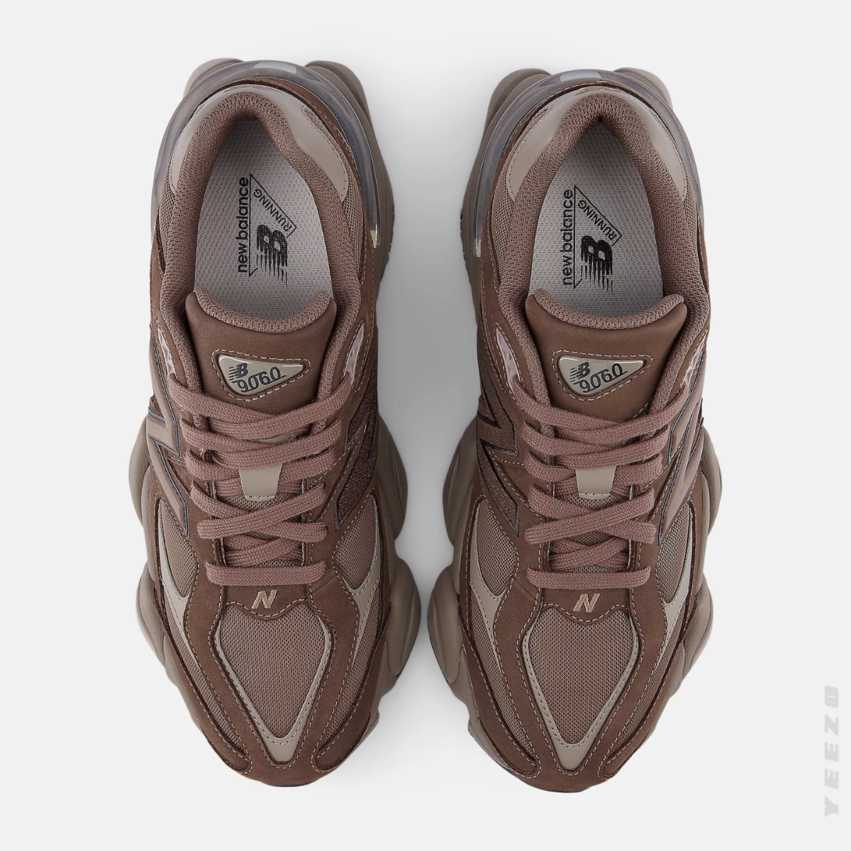 Tênis New Balance 9060