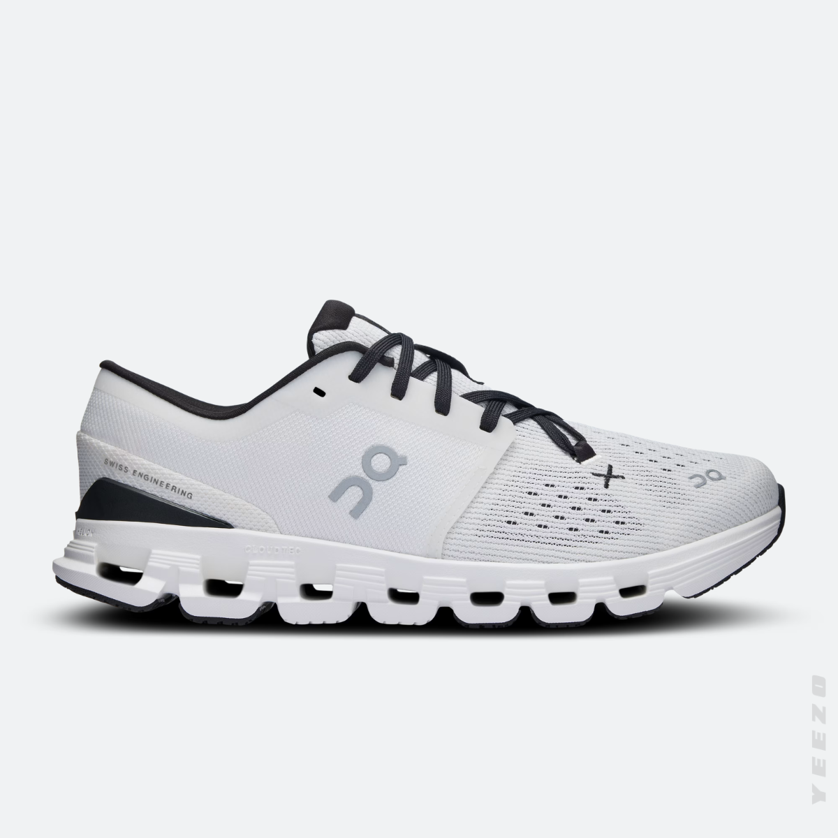 On Cloud X 4 feminino