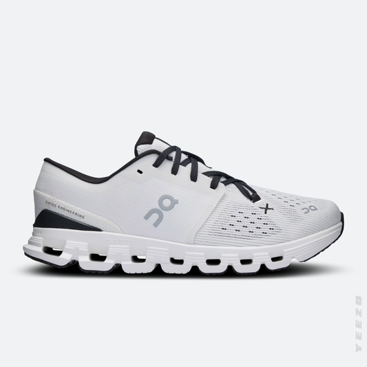 On Cloud X 4 feminino