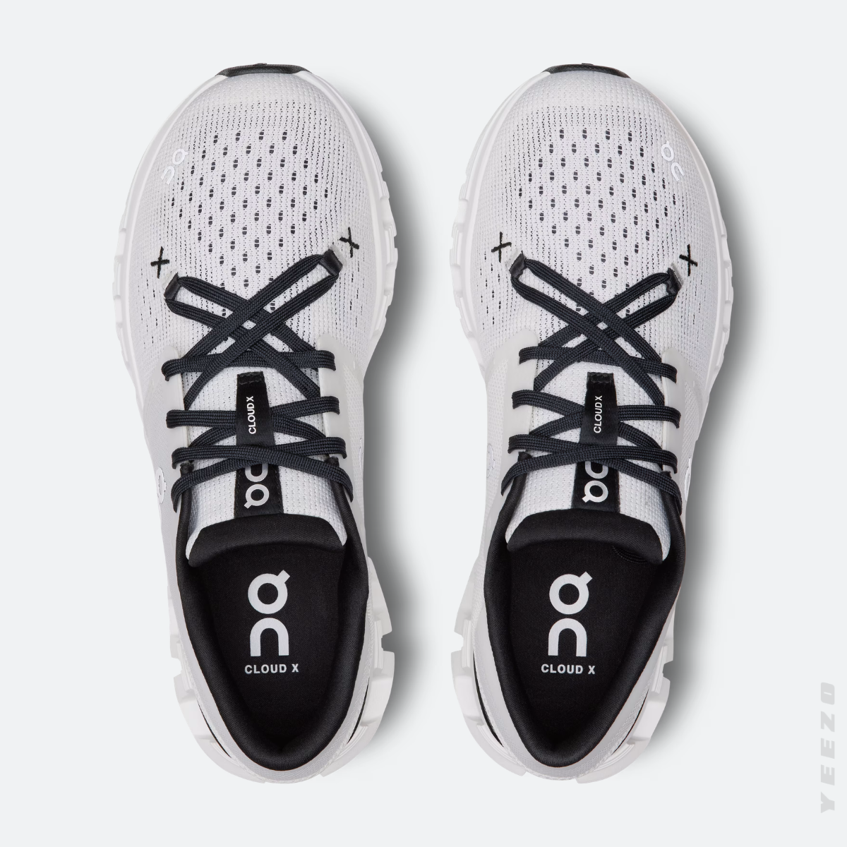 On Cloud X 4 feminino