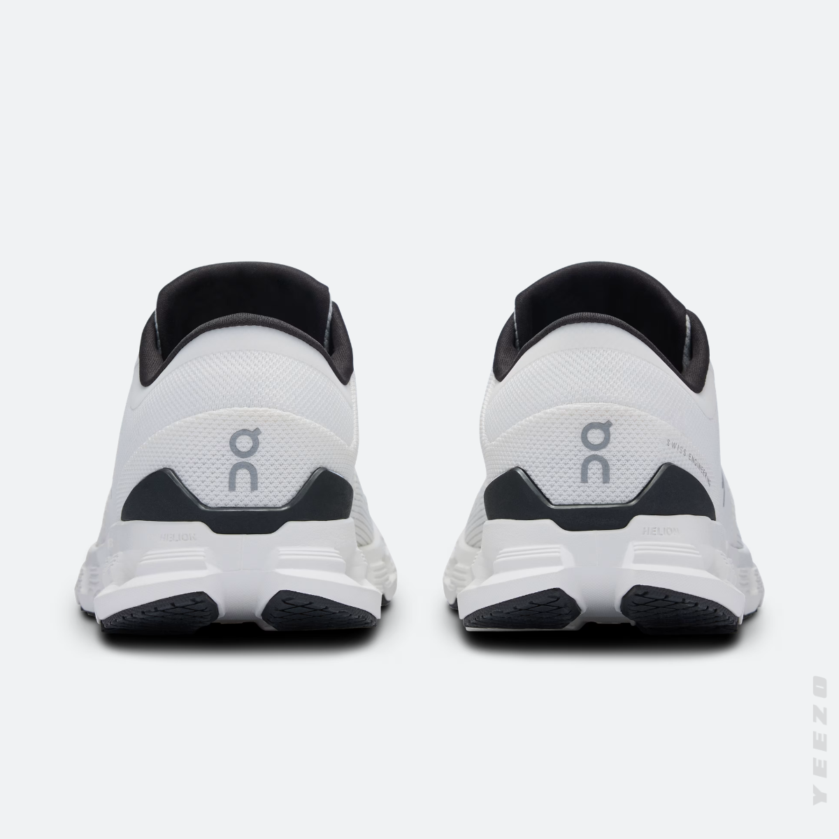 On Cloud X 4 feminino